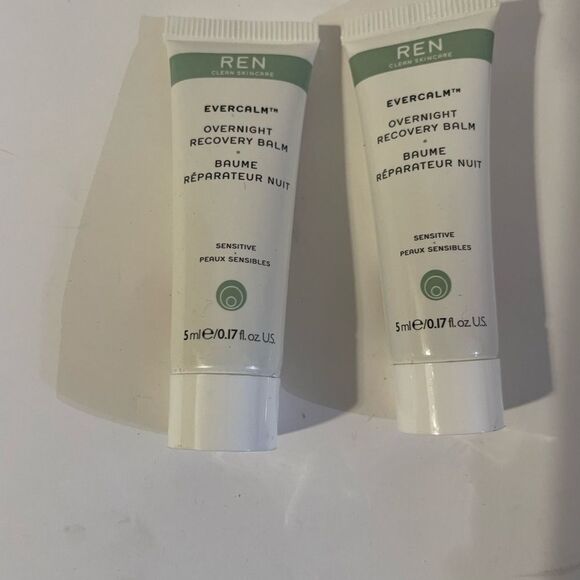 COPY - 2 REN Clean Skincare Evercalm Overnight Recovery Balm Travel Size 5ml/.1… - Picture 2 of 4